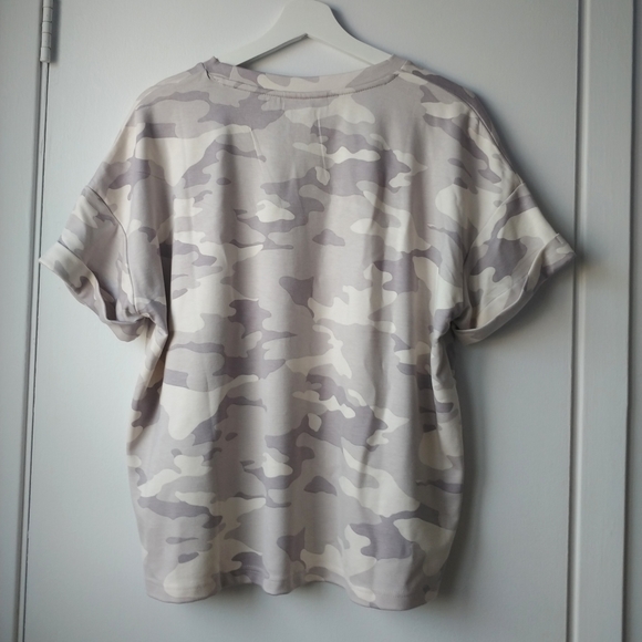 Camo T-shirt - Picture 2 of 6